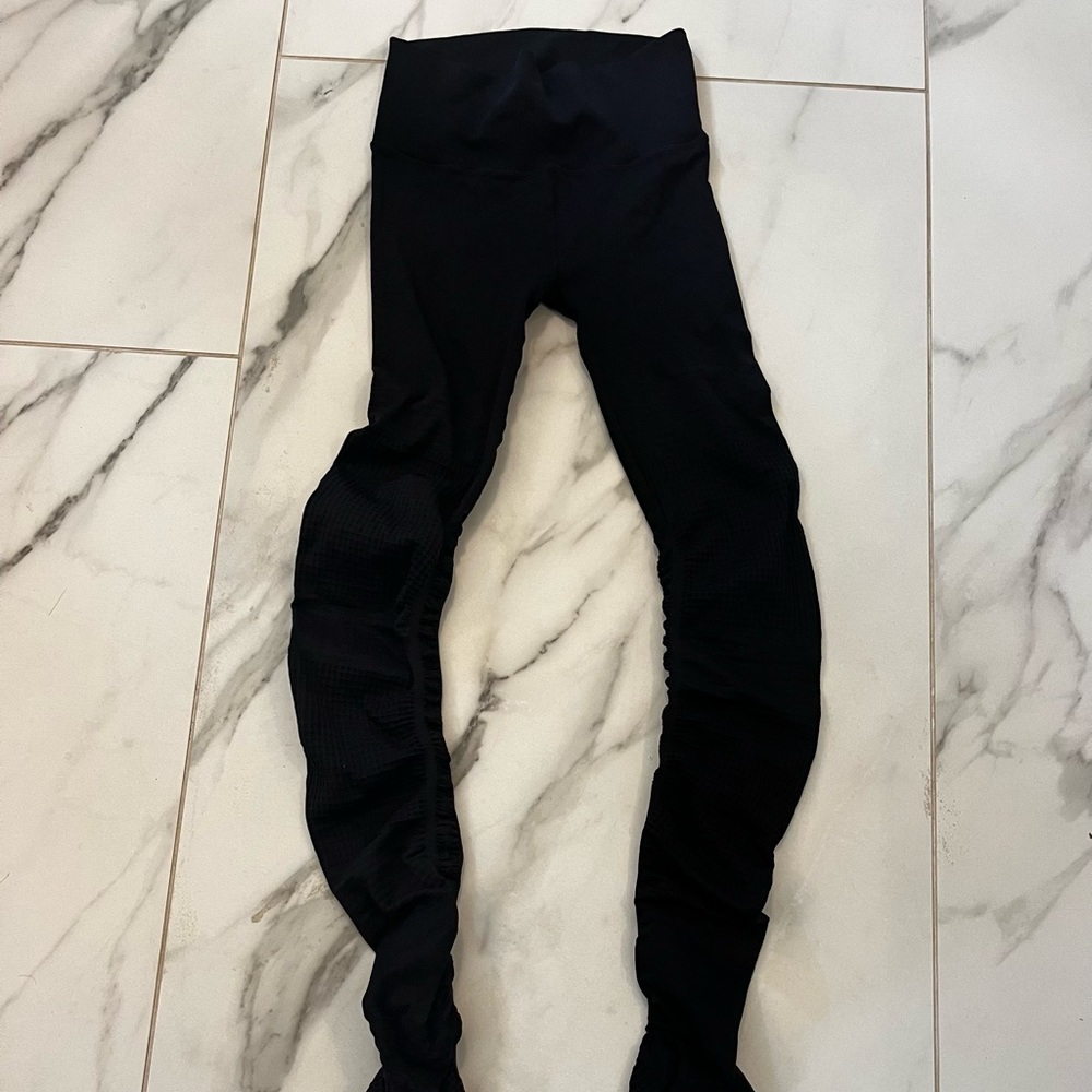 ALO Leggings Size XS